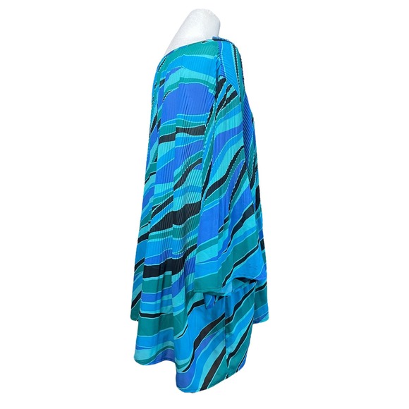 Catherines Women's Scoop Neck Flutter Sleeve Beaded Blouse Plus Size 1X 18/20W - Picture 6 of 9